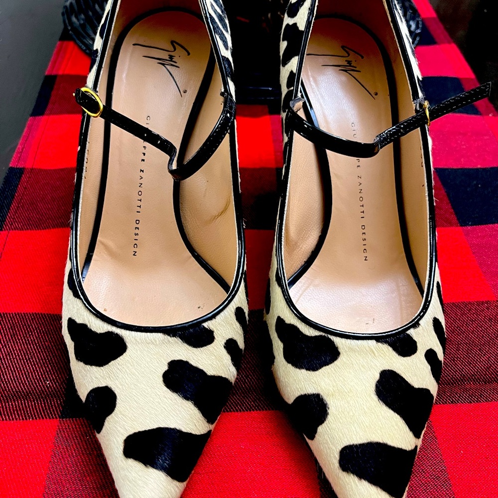 Giuseppe zanotti heels shoes used size 8B in great condition no box